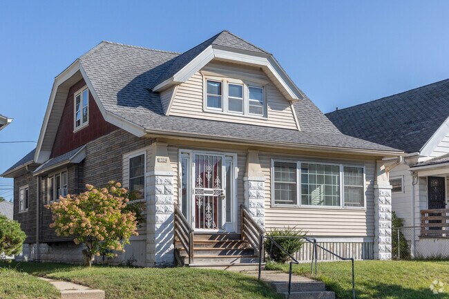 Bungalows are a common sight along the streets of Borchert Field.