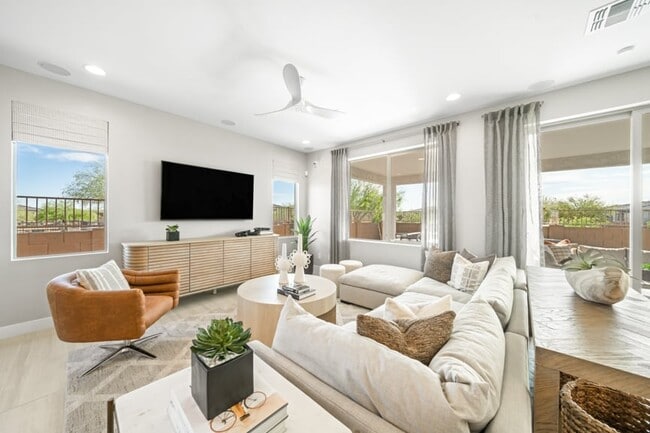 1359 W Via Del Palo, Queen Creek, AZ 85140 - photo 3