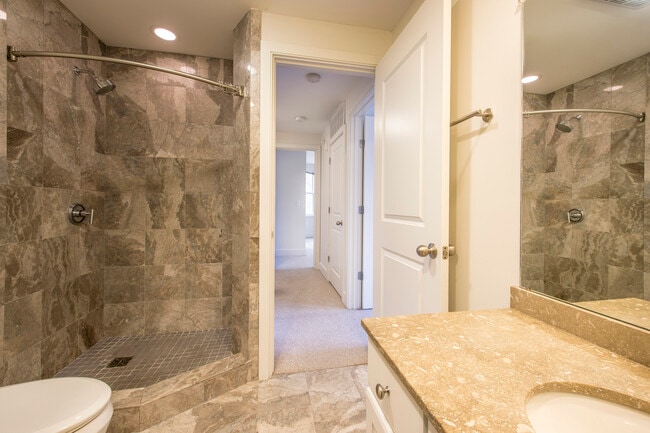 121 2nd St unit 337Ac, Cambridge, MA 02141 - photo 6