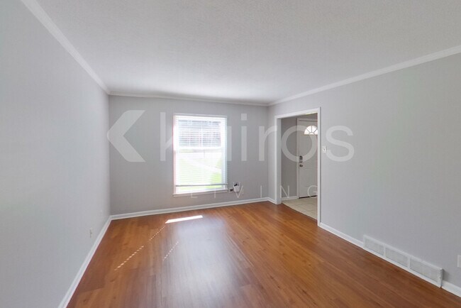 5824 Tam Oshanter Ave, Memphis, TN 38115 - photo 2