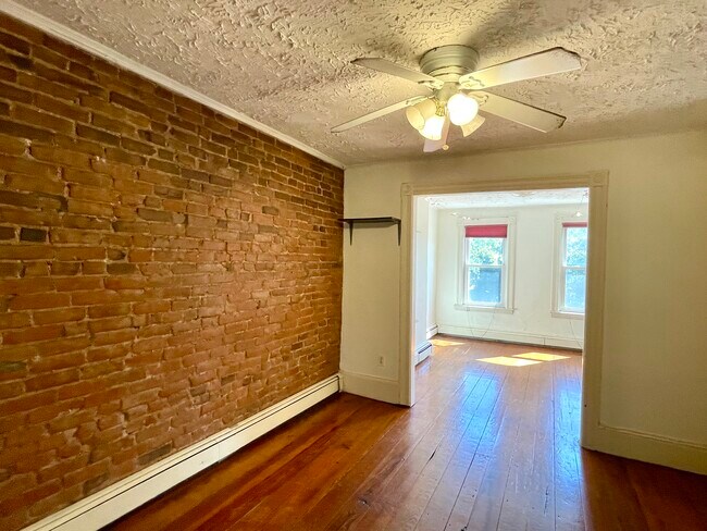 14 Mead St unit 2, Allston, MA 02134 - photo 7