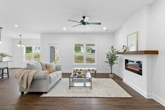 194 Travelers Way, Lillington, NC 27546