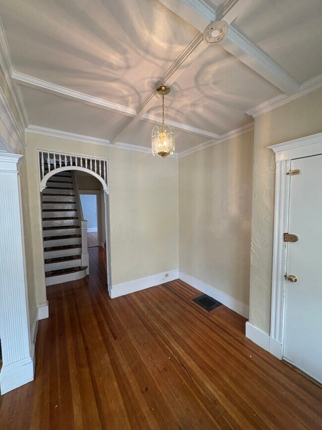 50 Bromfield Rd unit 1, Somerville, MA 02144 - photo 6