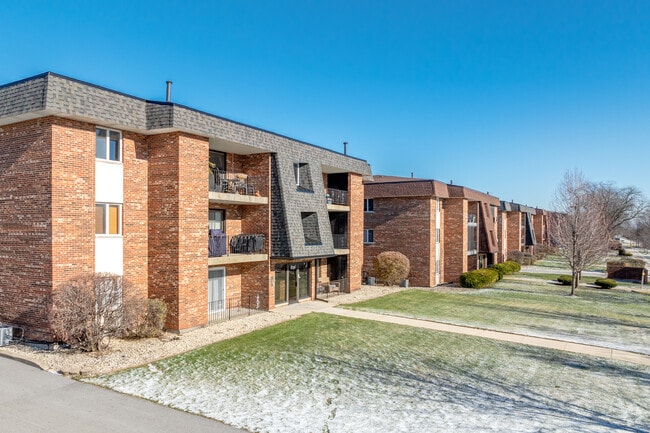 Condos are available in parts of Silver Lake North.