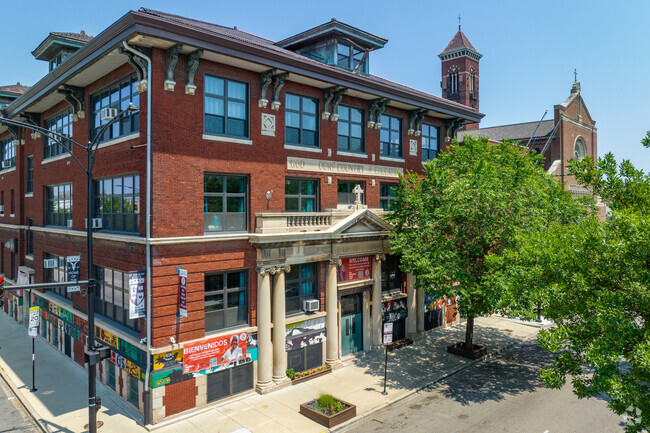 St. Malachy School has a student-teacher ratio of 20 to 1.