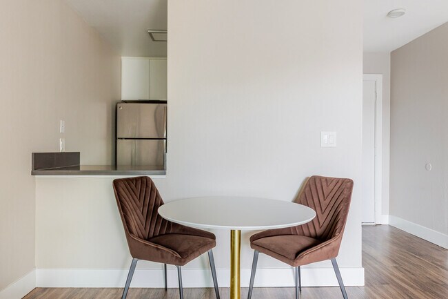 900 E Hillsdale Blvd unit FL3-ID2117, Foster City, CA 94404 - photo 7