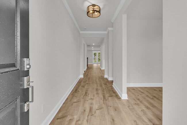 747 Maynard Ln, Summerville, SC 29486 - photo 5