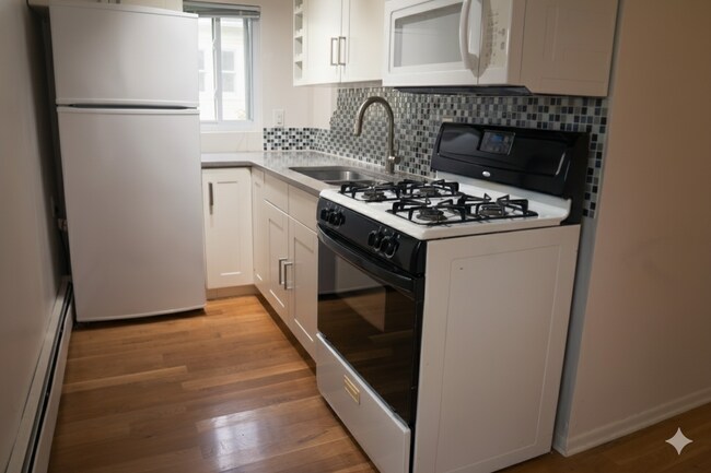 603 Gott St unit 1, Ann Arbor, MI 48103 - photo 2