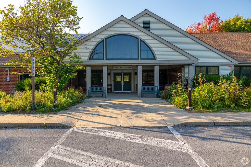 State College Friends School teaches students grades PK, K-8.