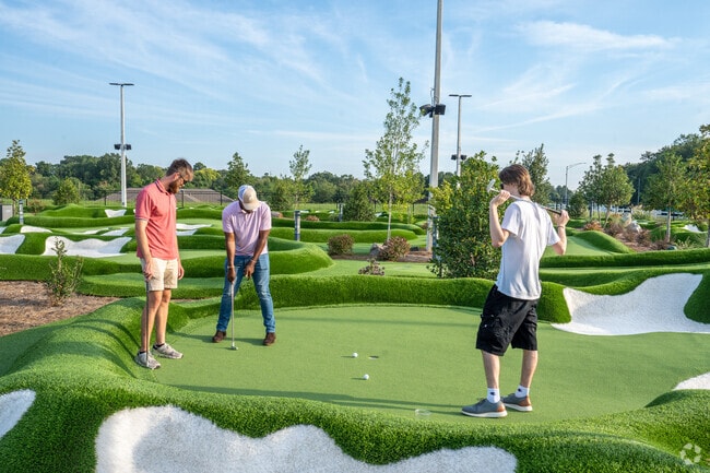 Play a game with friends at Pop Stroke near University Area.