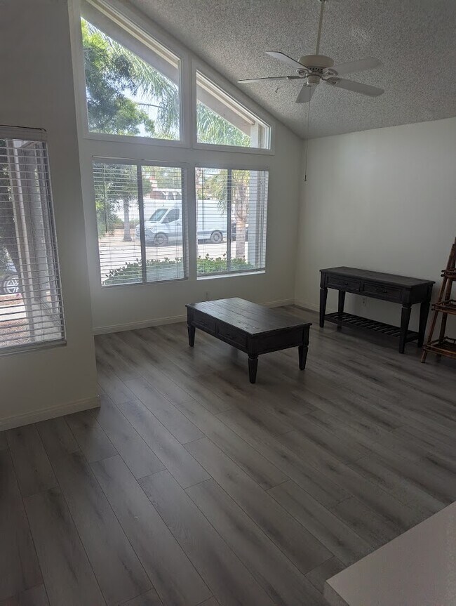 1046 Canal St unit 1046 Canal St., Oxnard, CA 93035 - photo 5