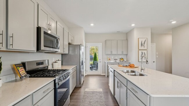 215 Springfield Crossing, Greenfield, IN 46140 - photo 2