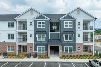 6285 Feldspar Ln, Hixson, TN 37343
