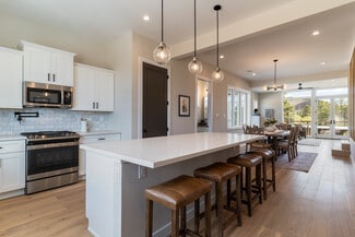 3880 Bohr St, Los Alamos, NM 87544