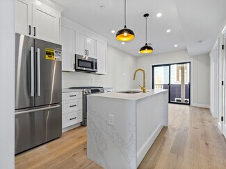 48 Woodward St Unit 2, Boston, MA 02127