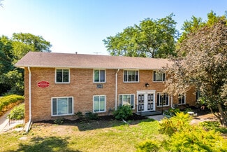 5205 Greenwood Cir, Excelsior, MN 55331