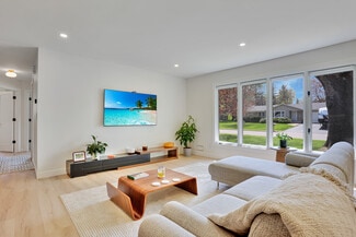 3412 W 132nd St, Burnsville, MN 55337