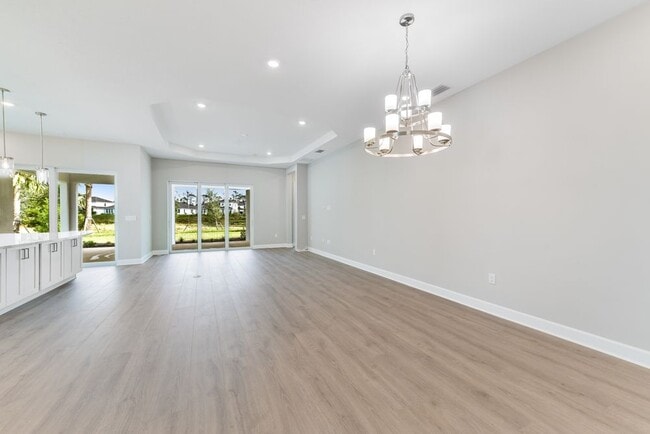 8088 Moonbeam Ave, Sarasota, FL 34241 - photo 3