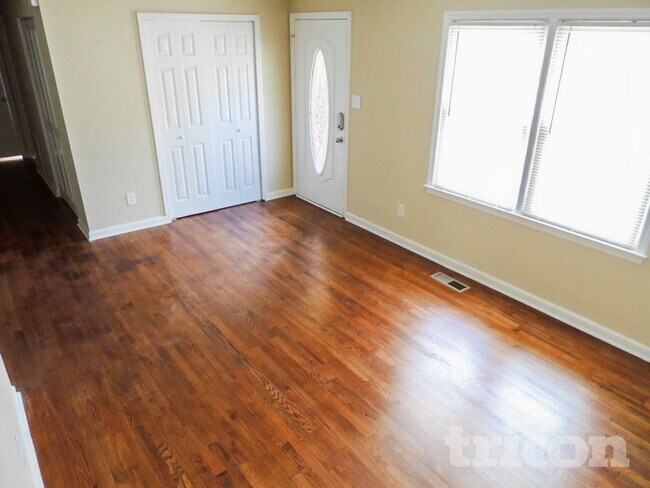 1679 Cardinal Rd, Jonesboro, GA 30238 - photo 5