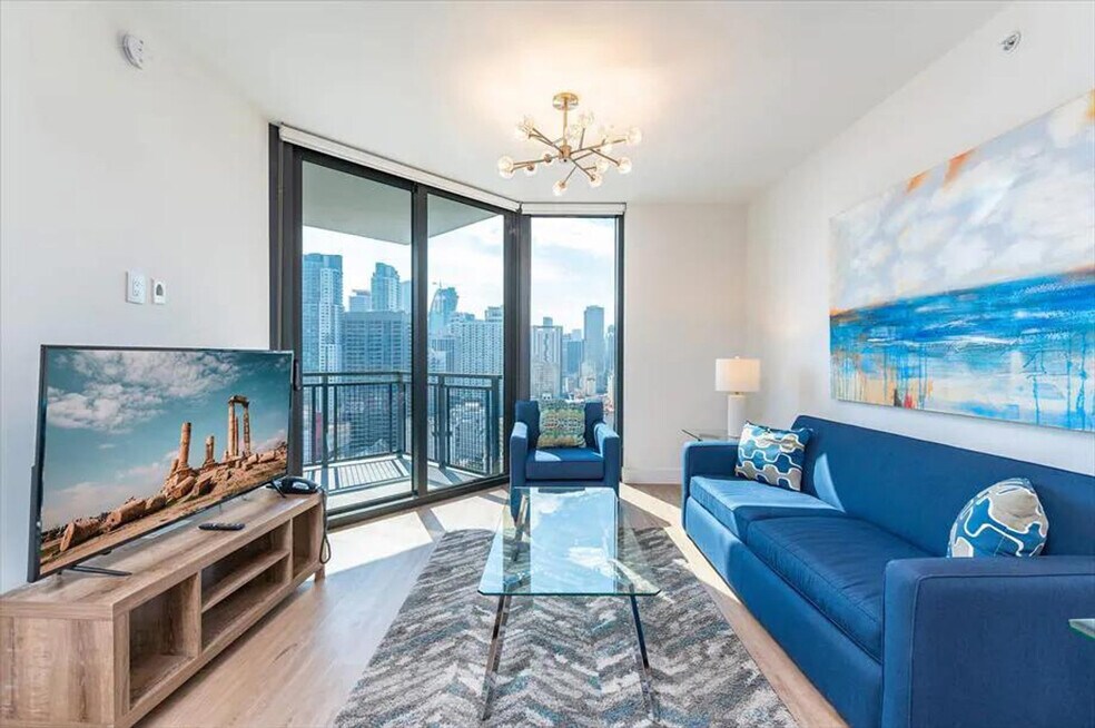 460 NE 5th St unit ID1040096P, Miami, FL 33132 - photo 1