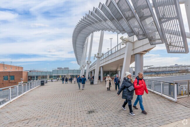 Lighthouse Hill commuters can connect to the ferry at St. George to reach downtown Manhattan.