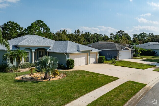 Glencoe features custom homes with Mediterranean style details.
