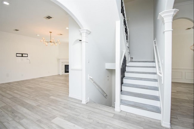 5217 Blossom St unit B, Houston, TX 77007 - photo 7