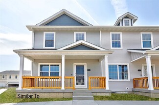 816 Oakmont Place, Norwalk, IA 50211