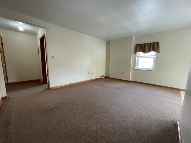 63 W Pike St unit 2, Canonsburg, PA 15317 - photo 7