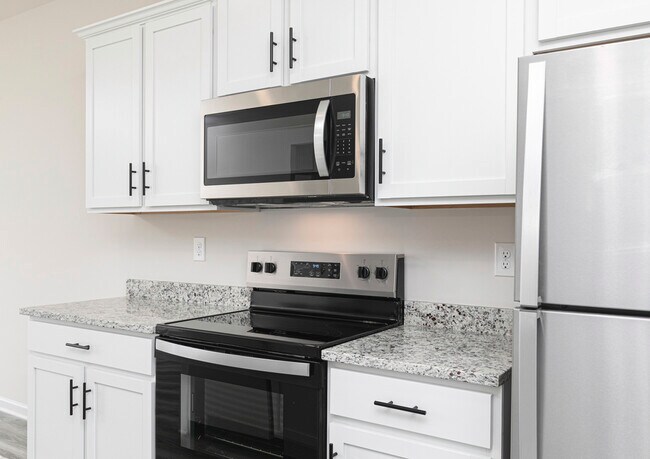 281 Sunfish Cir unit 37001004, Hoschton, GA 30548 - photo 7