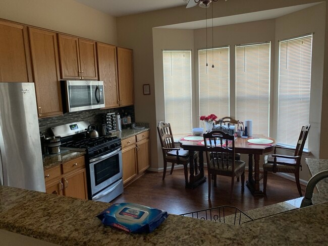 10000 Goldenwood Ct, Upper Marlboro, MD 20772 - photo 7