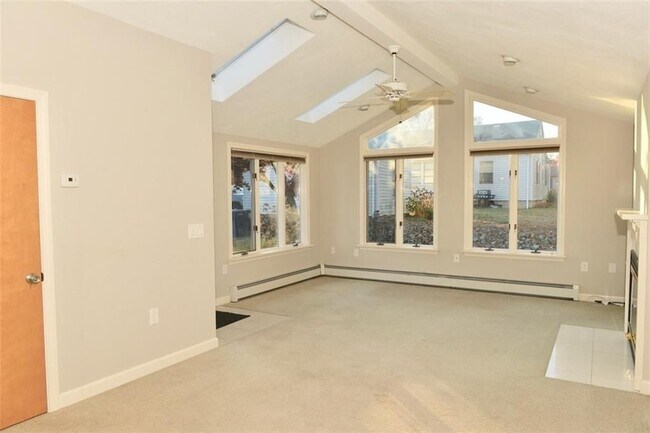 55 Vinton Ave, Cranston, RI 02920 - photo 7