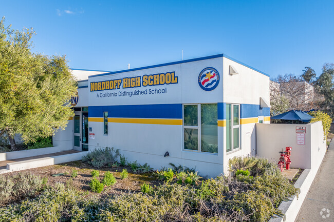 The student-teacher ratio at Nordhoff High School in the Ojai Valley is 19:1.