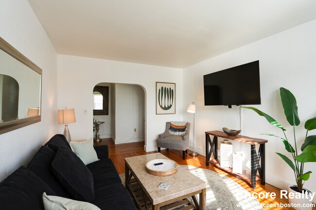 90 Kilsyth Rd unit 44, Brighton, MA 02135 - photo 4