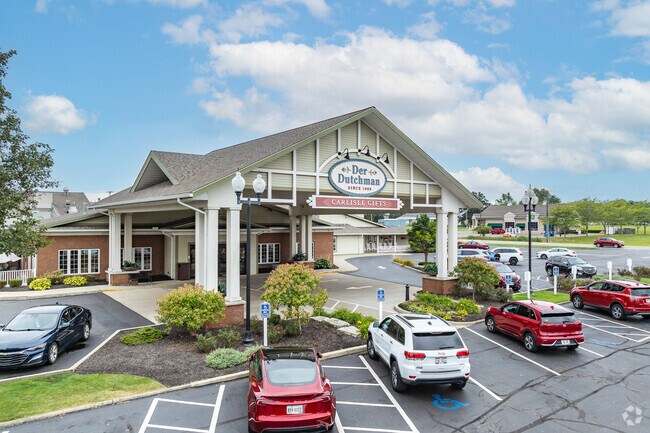 Ohio, serves a menu inspired by Amish and Mennonite culture, including their “Barnraiser Buffet,” which has everything from roast beef to homemade dressing.