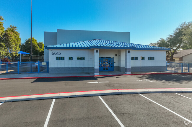 Global Academy of Phoenix offers a world-class education in a vibrant setting.