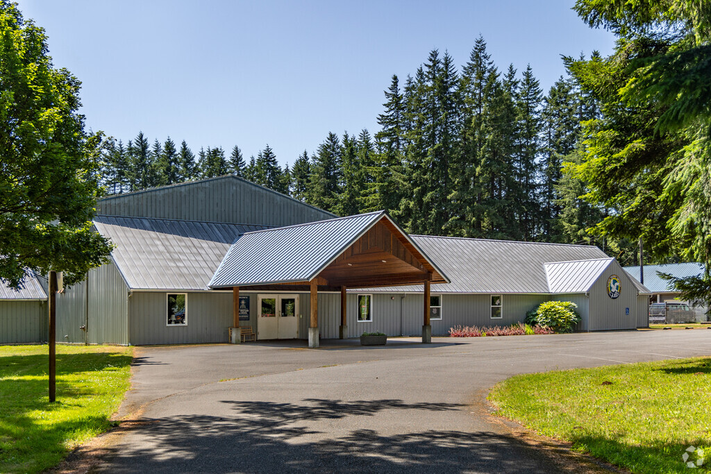 The Grays Harbor Adventist Christian School is operated by the Seventh-day Adventist Church.