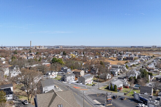 Cliftondale is a beautiful residential town within the larger Saugus community.