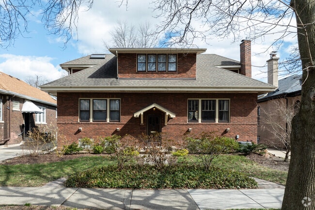 Brick Praire style Bungalows are a common member of Beverlys housing supply.