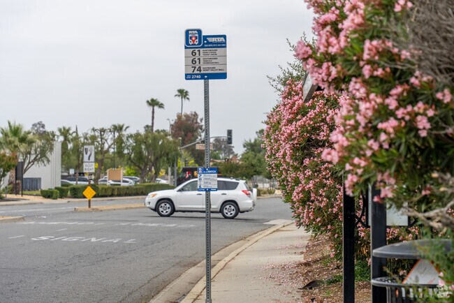 Experience easy commuting with Sun City's reliable bus stop services.