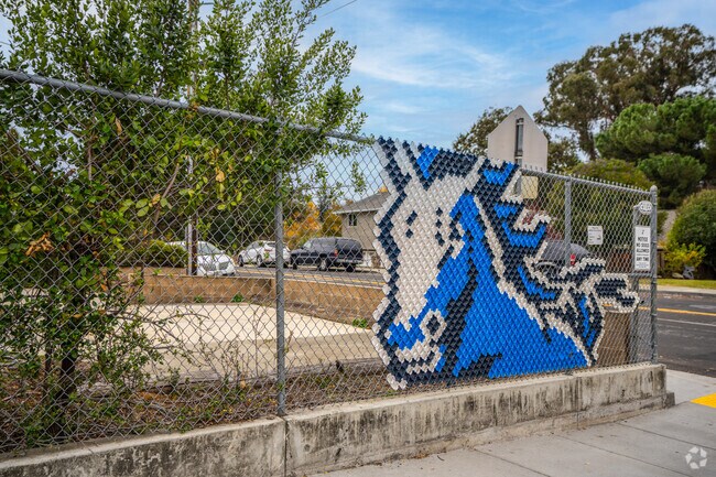 Fairlands Elementary strives to build partnerships with parents and students.