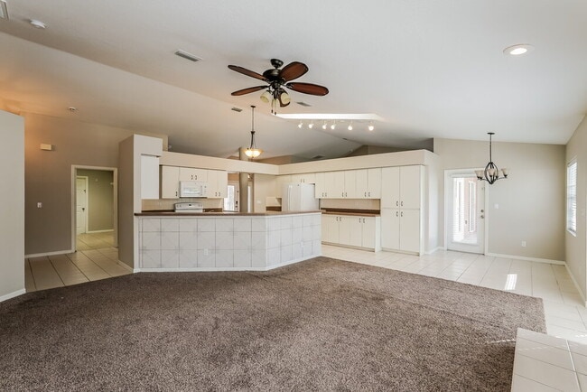 19515 Lake Osceola Ln, Odessa, FL 33556 - photo 5