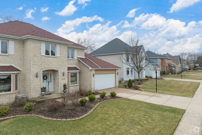 Homes in Darien typically sit on quarter- to half-acre lots.