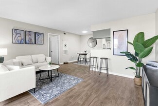 7703 Seton Lake Dr, Houston, TX 77086