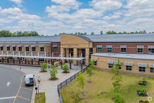 Niche.Com gives Parkside Elementary School a A score.