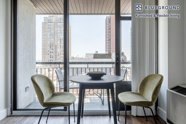 354 E 91st St unit FL9-ID1117, New York, NY 10128 - photo 6