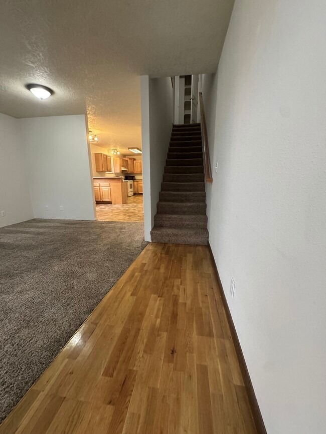 6515 W Butte St, Boise, ID 83704 - photo 2