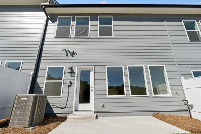 166 Redbud Rd, Canton, GA 30114 - photo 4