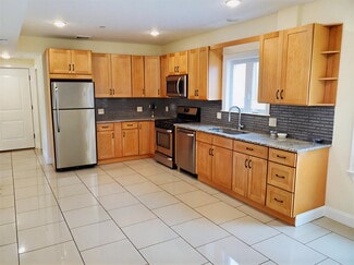 159 Elm St Unit 1, Everett, MA 02149