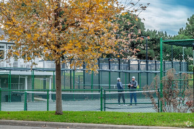 The Edina Country Club is just south of Sunnyslope.